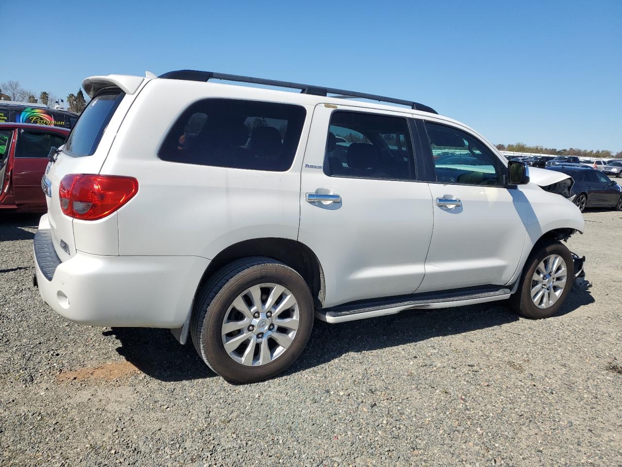2014 Toyota Sequoia - Image 3