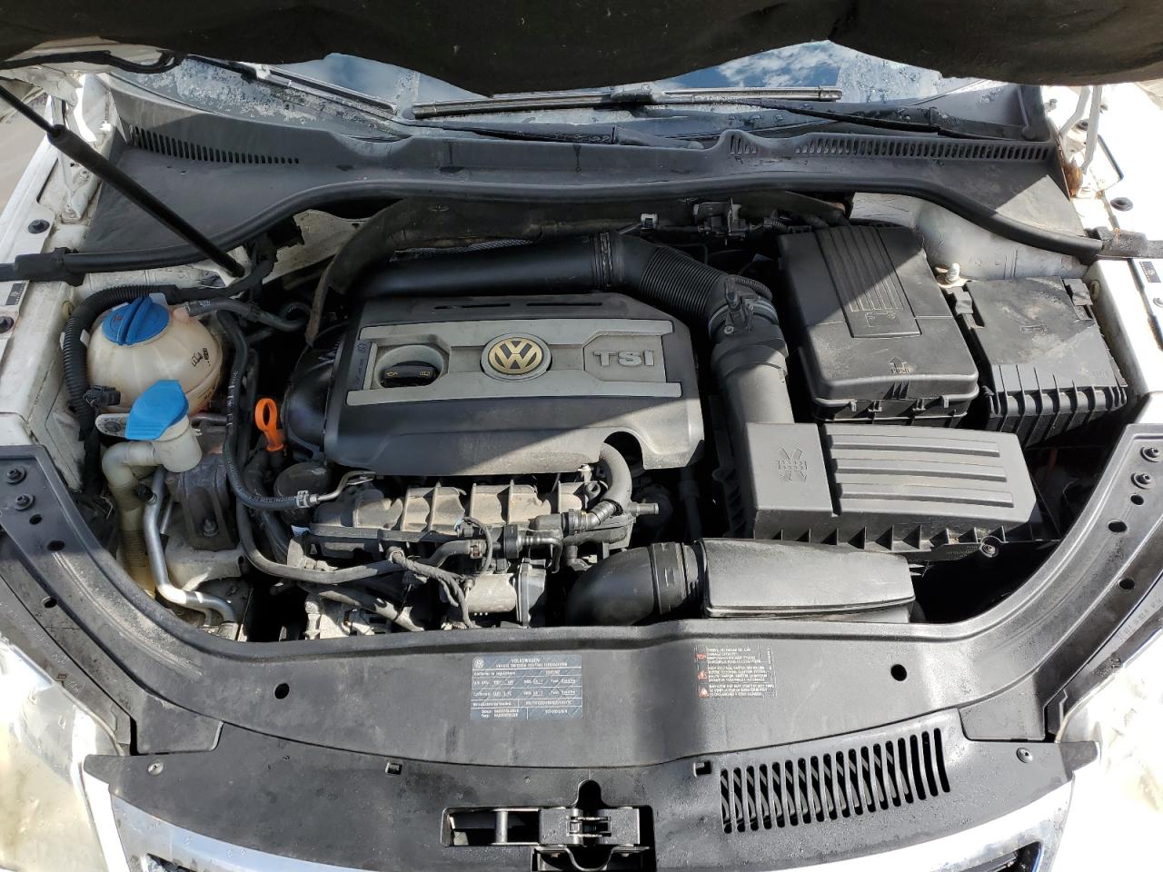 2009 Volkswagen Eos - Image 11