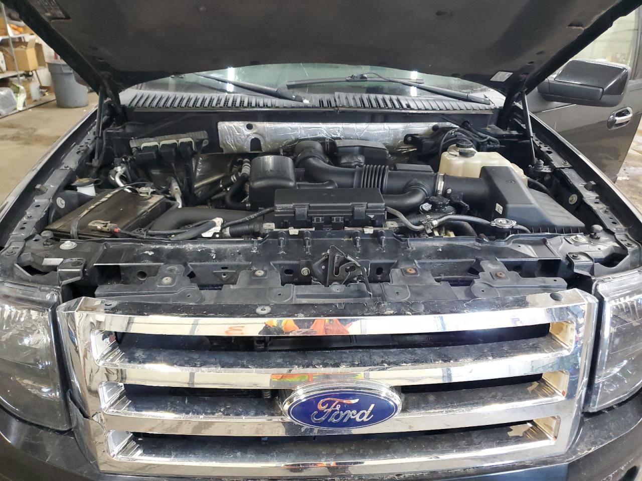 2014 Ford Expedition - Image 12