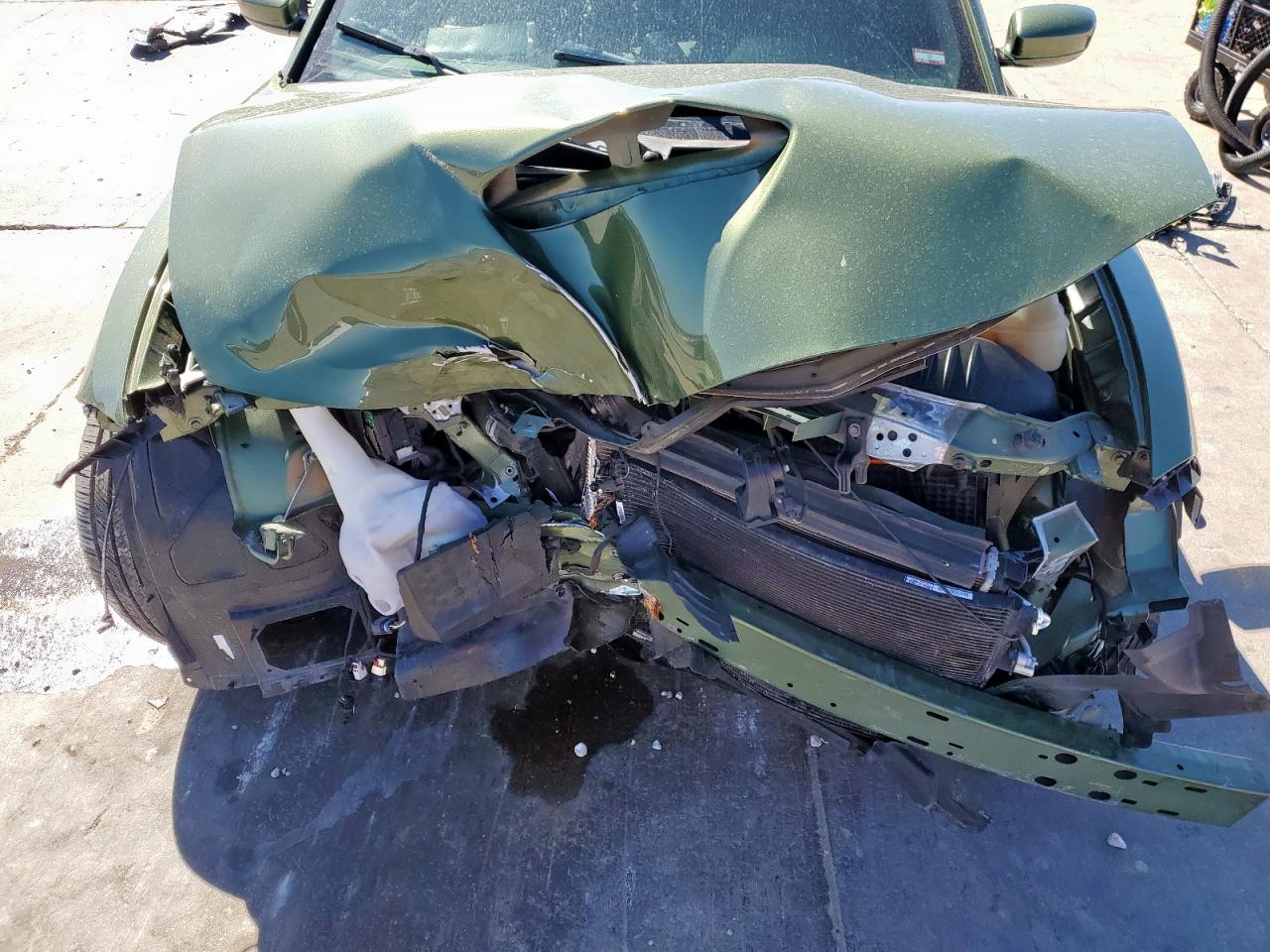 2019 Dodge Charger - Image 12