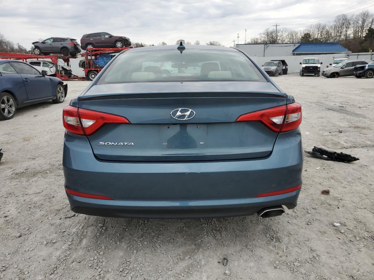 2015 Hyundai Sonata - Image 6