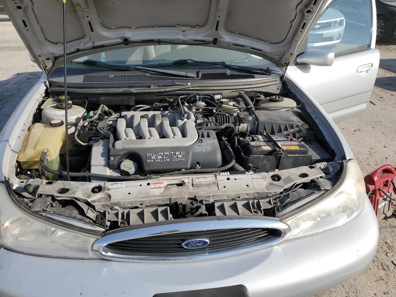 1999 Ford Contour - Image 11
