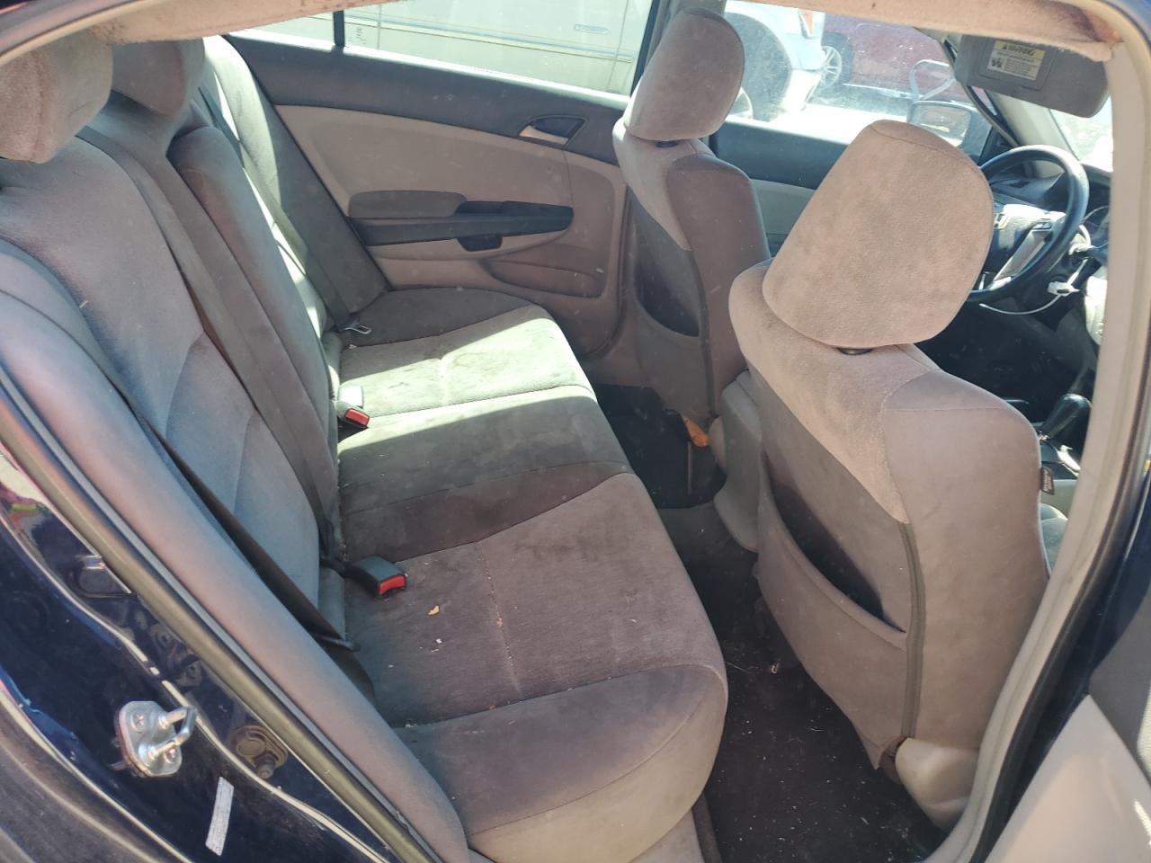2009 Honda Accord - Image 11