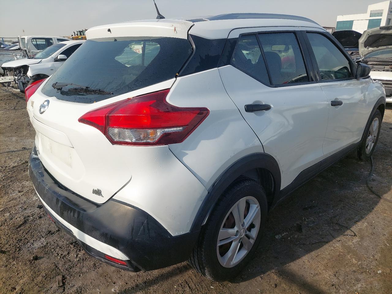 3N1CP5C92JL467802 - 2018 Nissan Kicks - #undefined