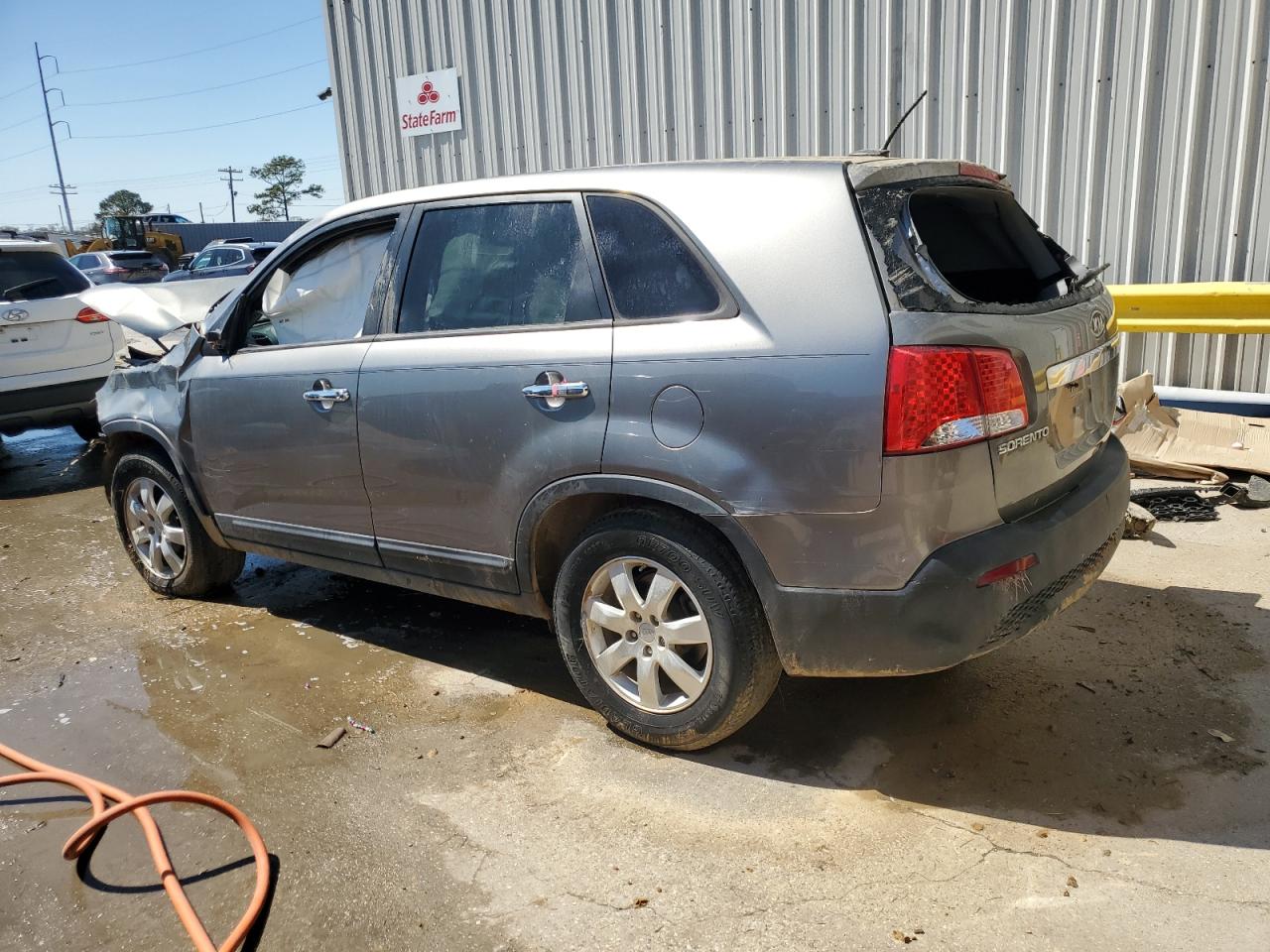 2012 Kia Sorento - Image 2