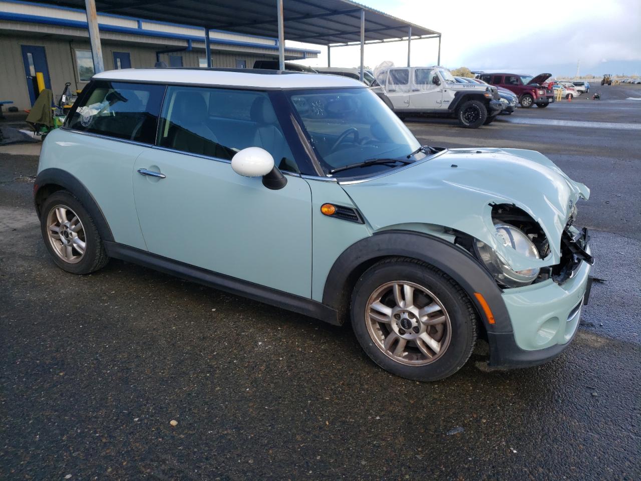 2013 MINI Cooper - Image 4
