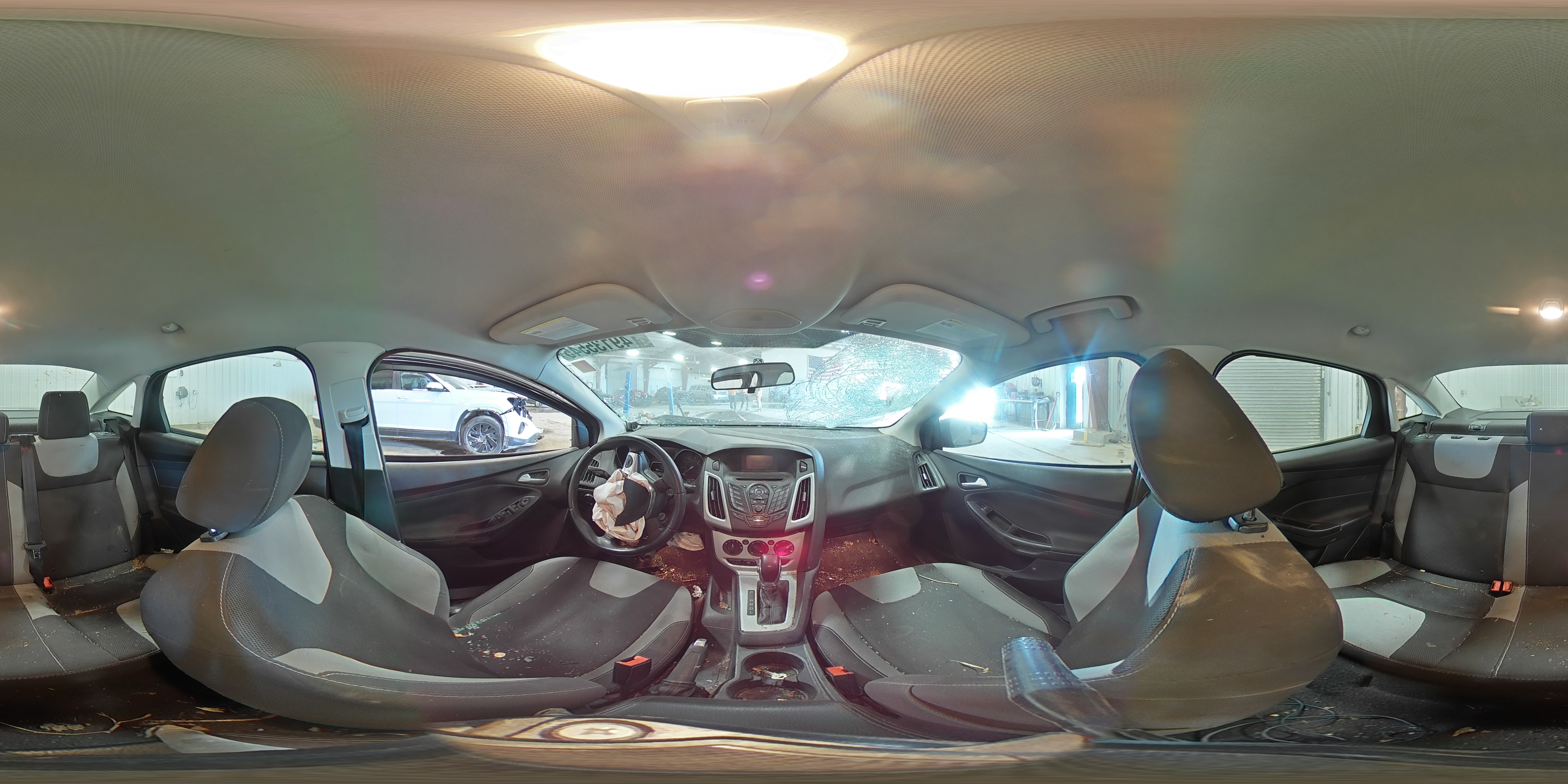 2014 Ford Focus - Image 13