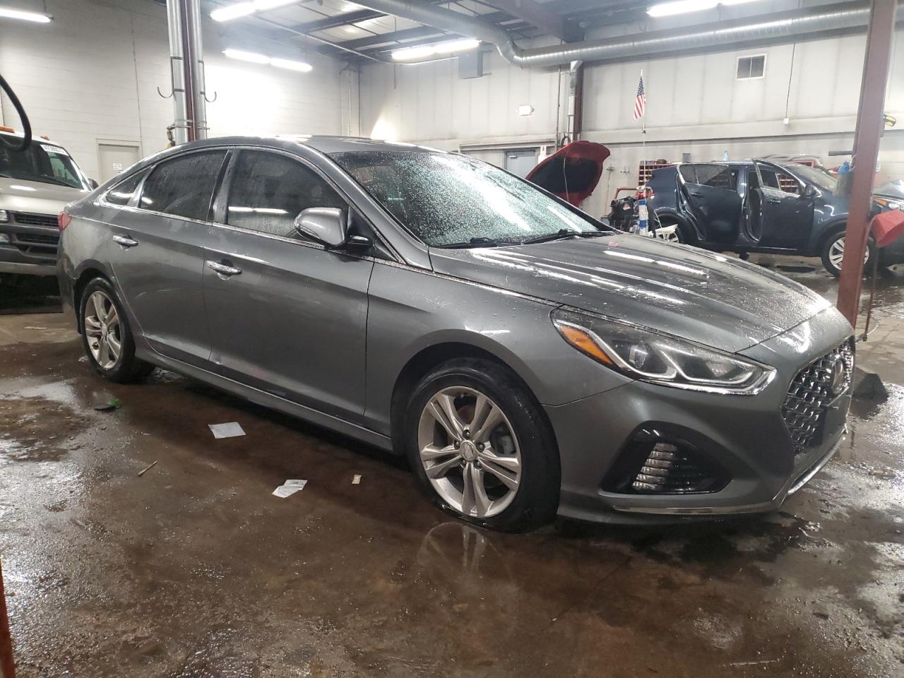 2018 Hyundai Sonata - Image 4