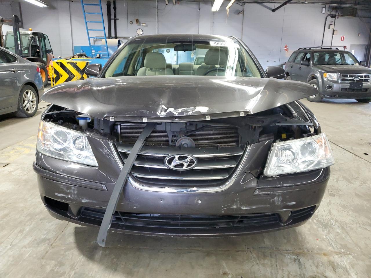2009 Hyundai Sonata - Image 5