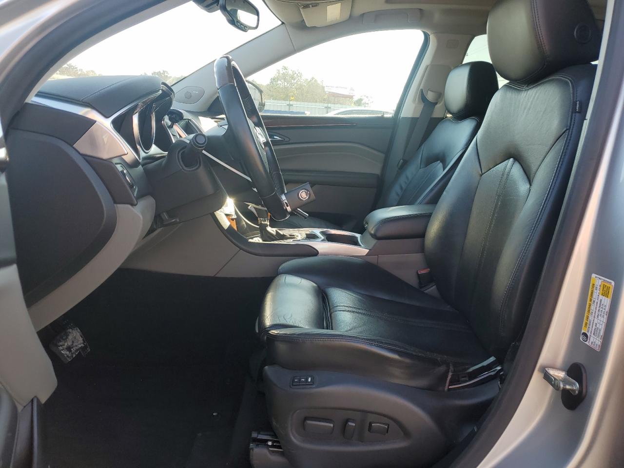 2011 Cadillac SRX - Image 7
