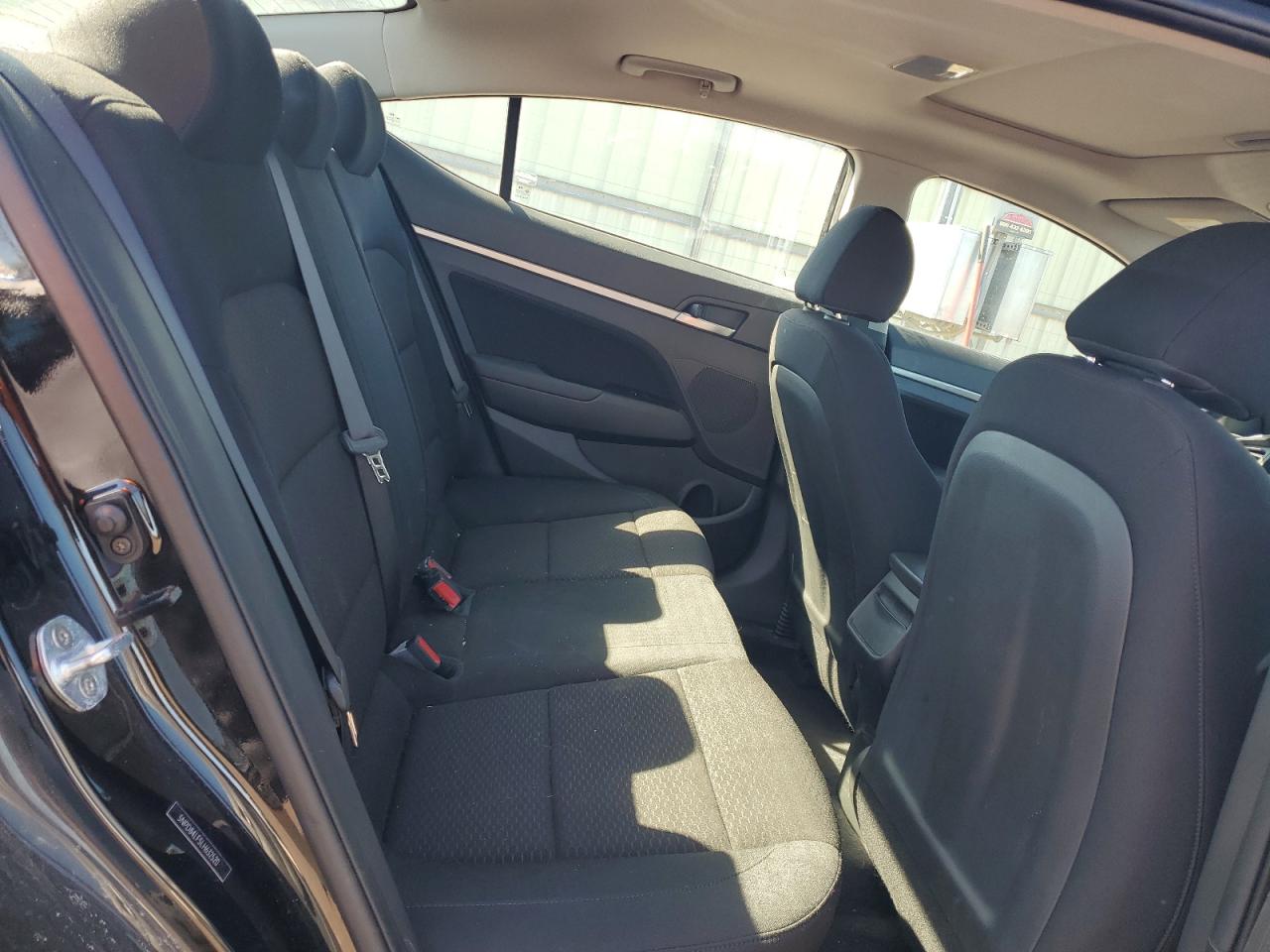 2020 Hyundai Elantra - Image 10