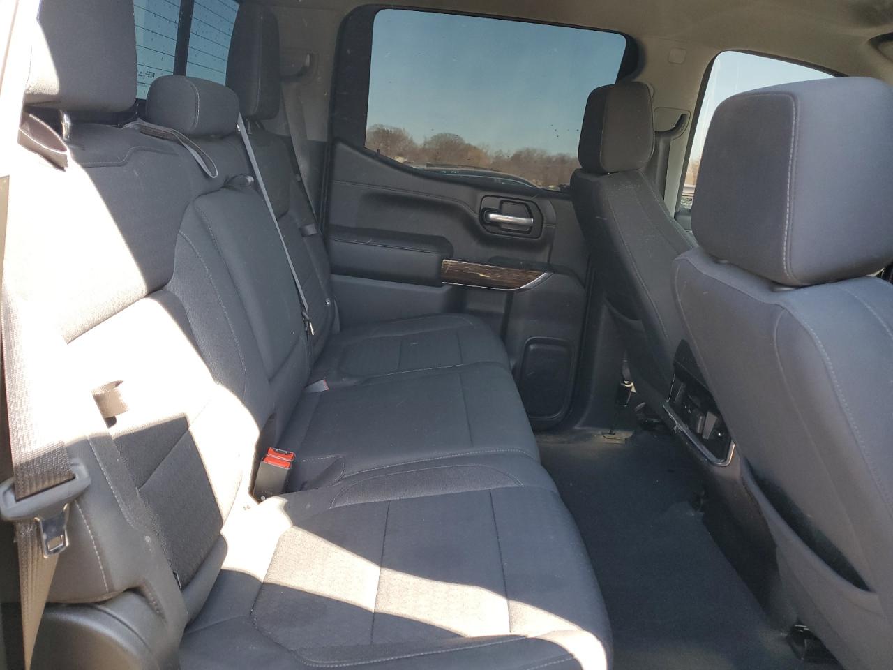 2021 GMC Sierra - Image 10