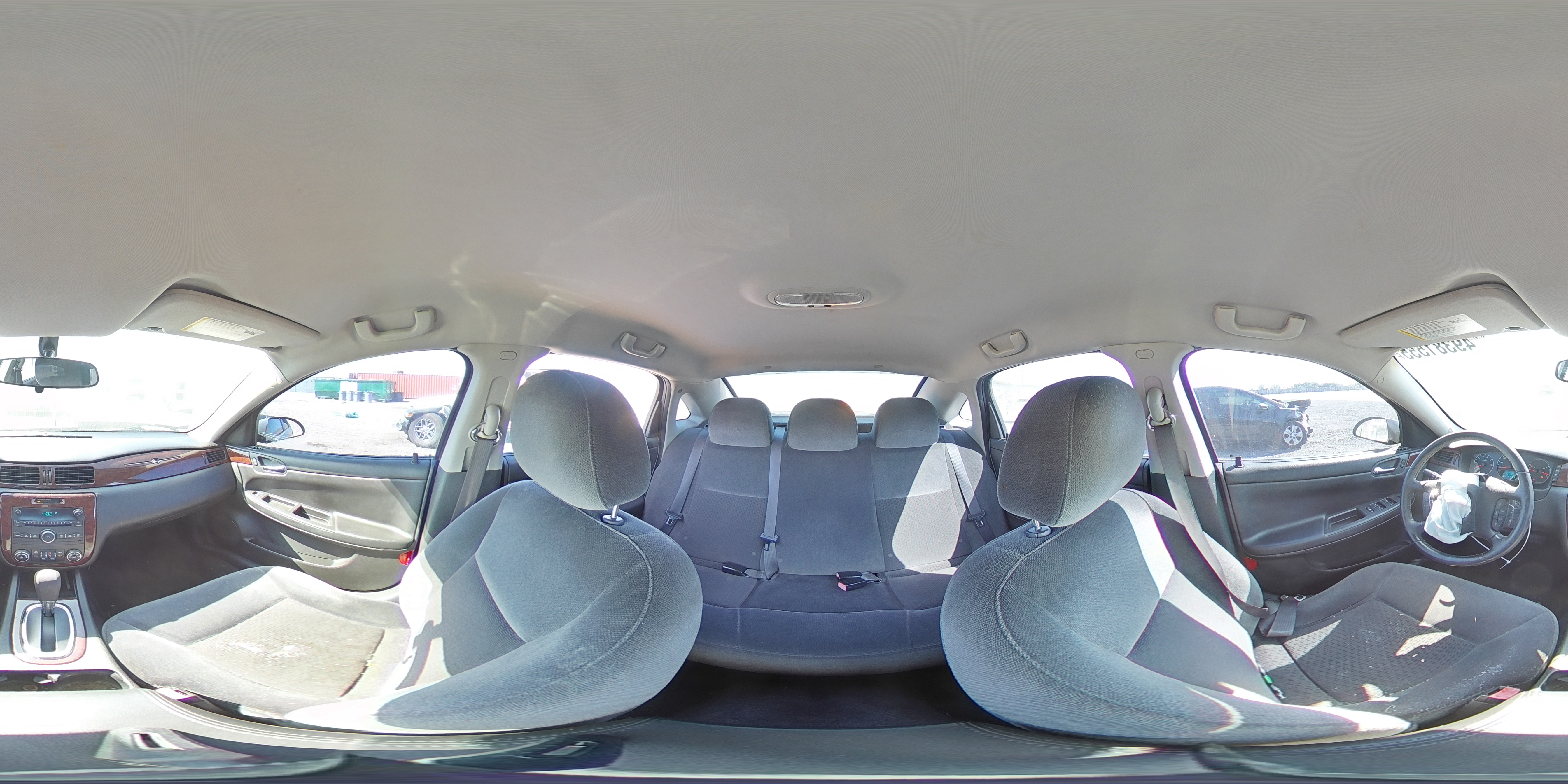 2011 Chevrolet Impala - Image 13