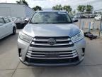 2017 Toyota Highlander Se for Sale in Sacramento, CA - Rear End