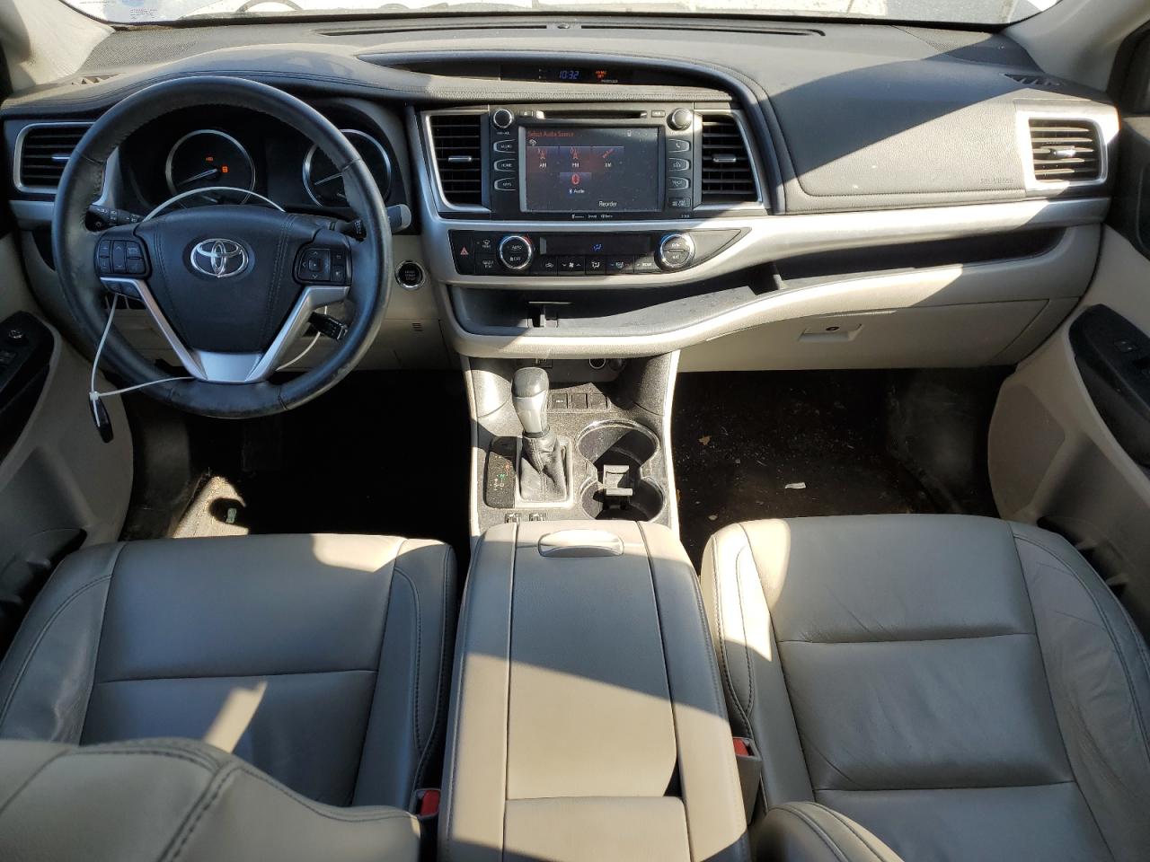 2016 Toyota Highlander - Image 8