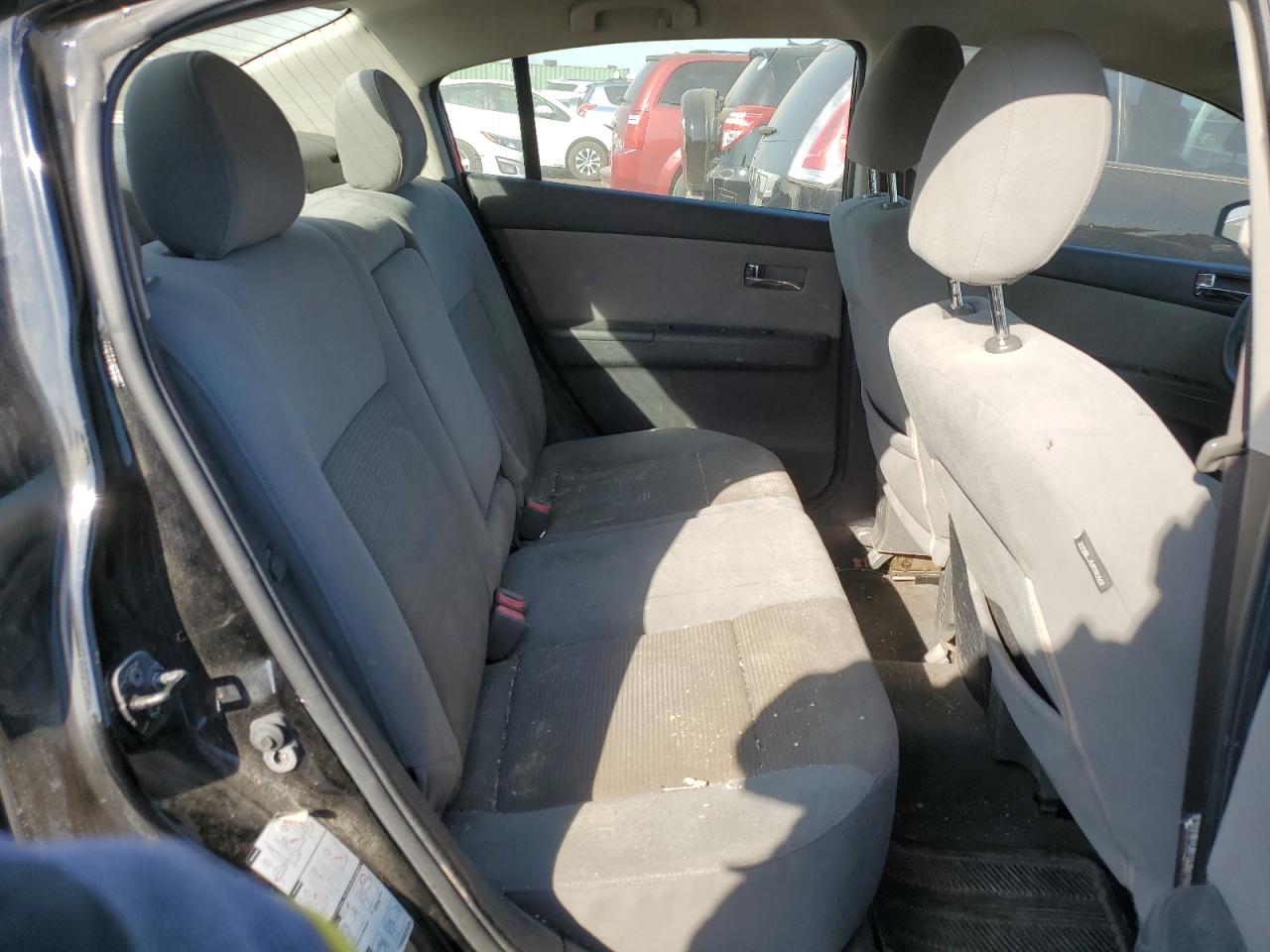 2010 Nissan Sentra - Image 10