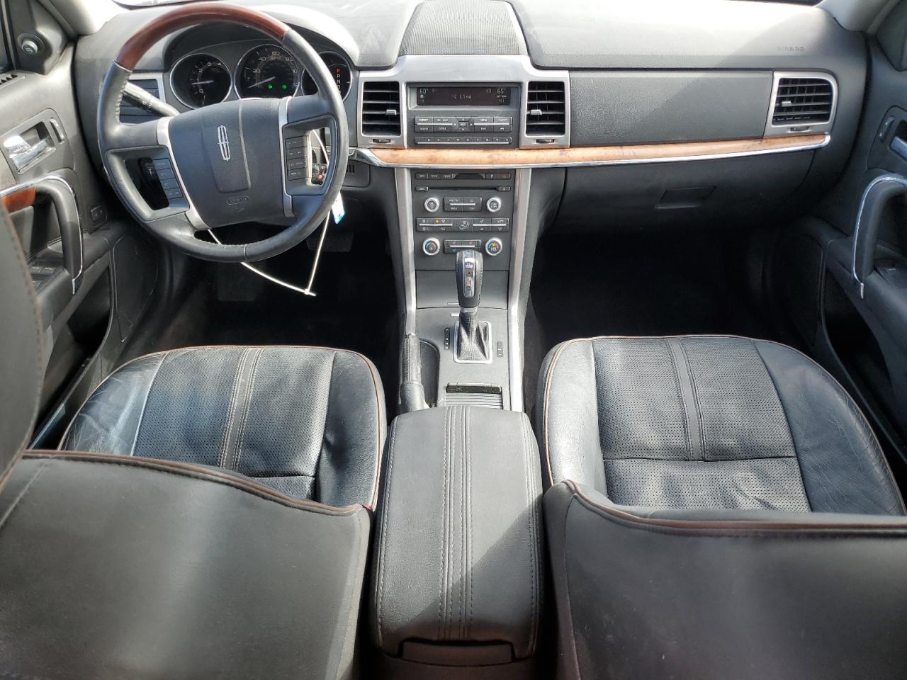 2010 Lincoln MKZ - Image 8