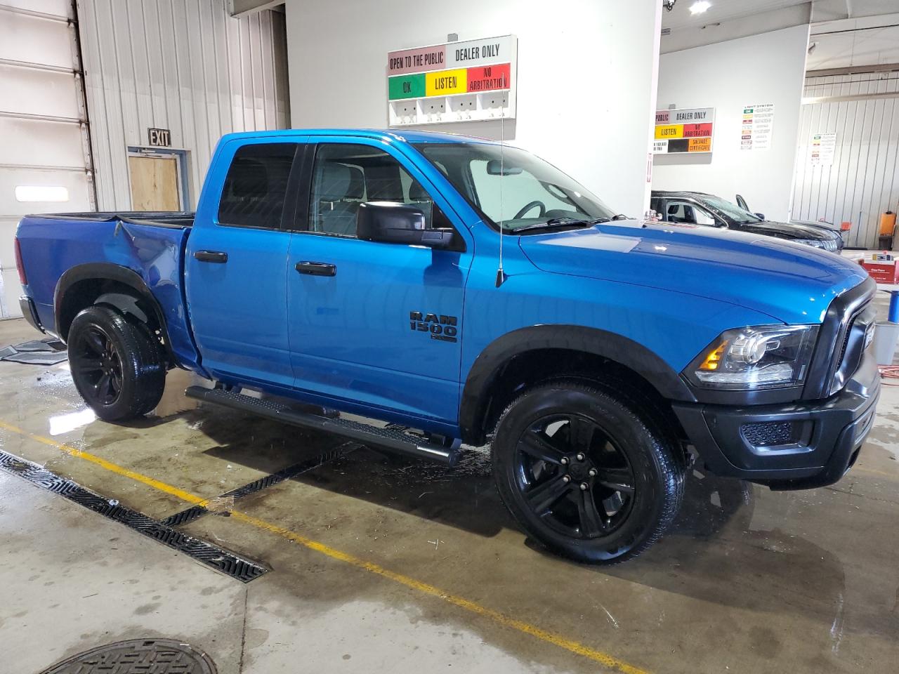 2021 RAM 1500 - Image 4