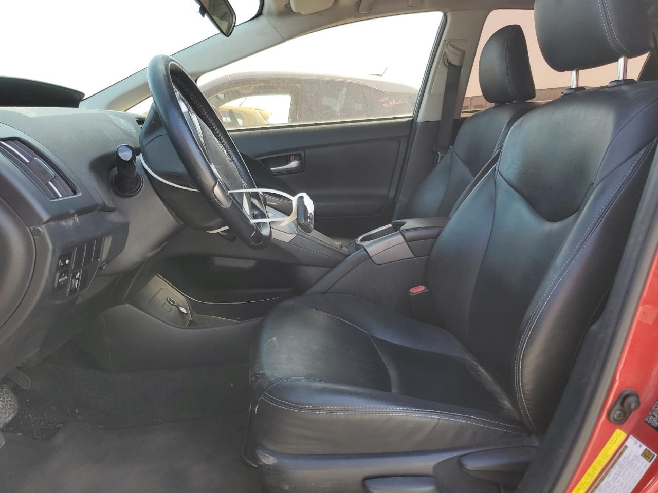 2015 Toyota Prius - Image 7
