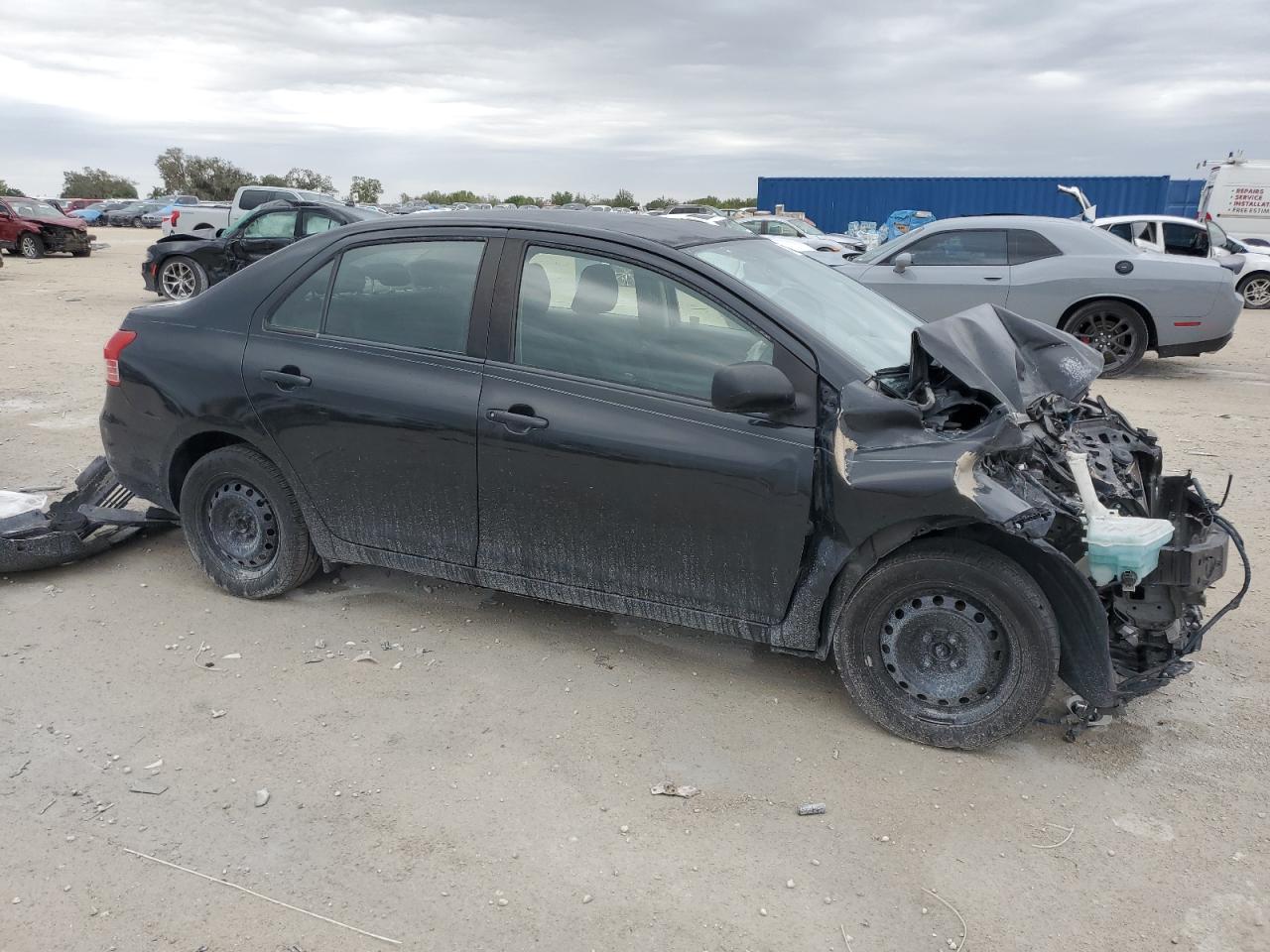 2009 Toyota Yaris - Image 4