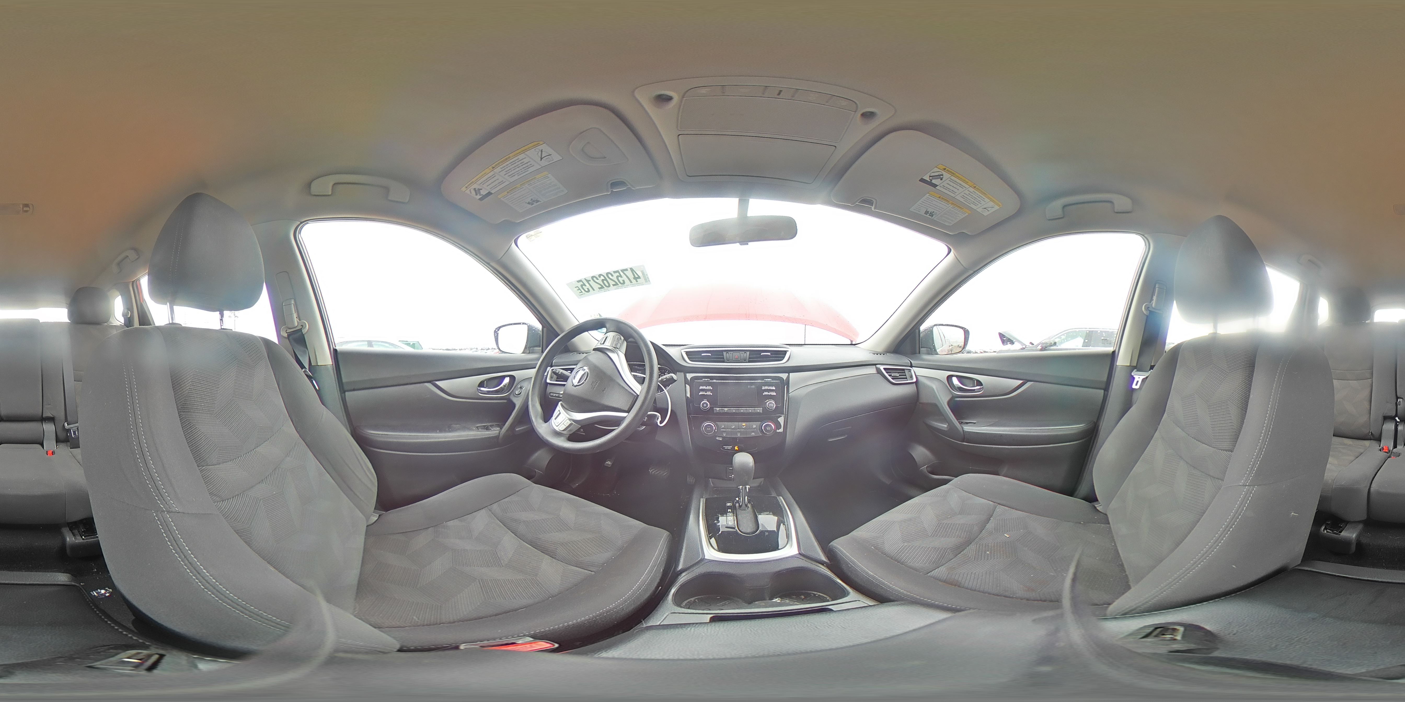 2016 Nissan Rogue - Image 12