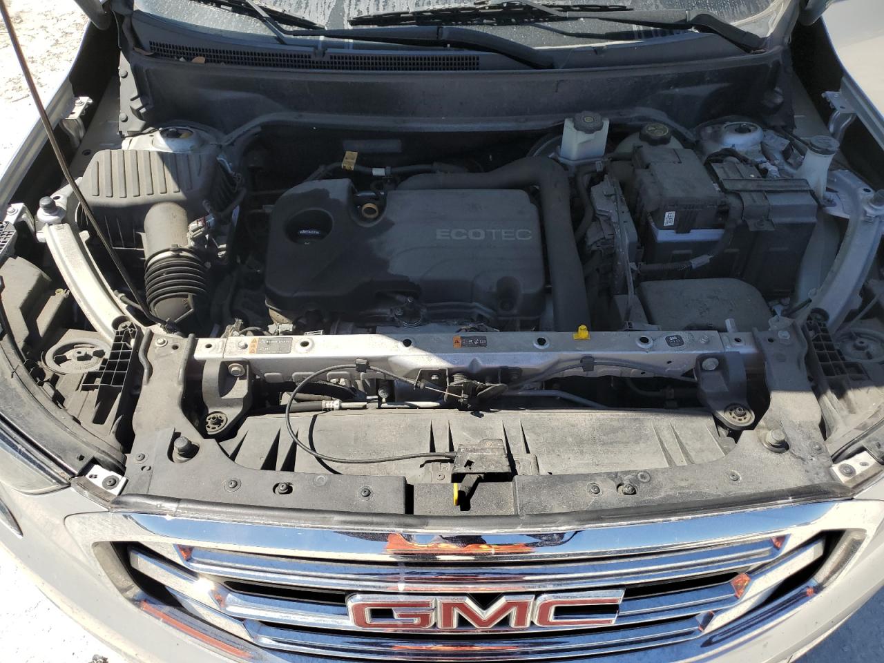 2018 GMC Terrain - Image 12