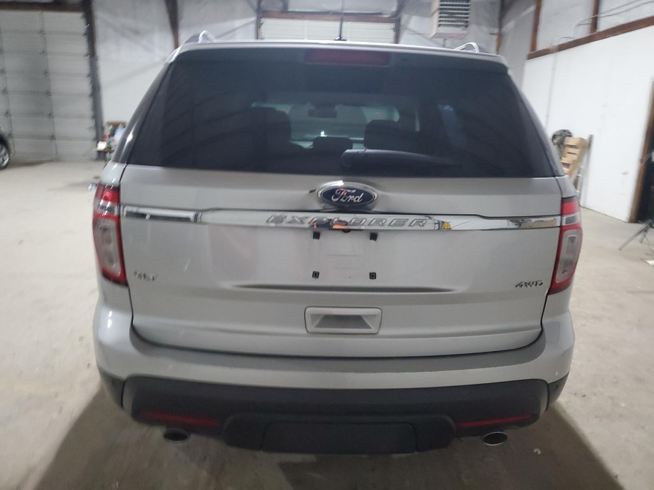 2013 Ford Explorer - Image 6