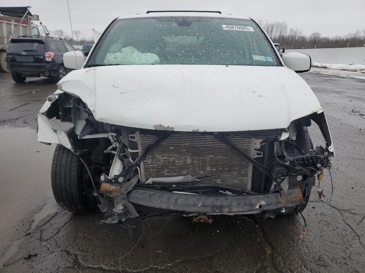 2019 Dodge Caravan - Image 5