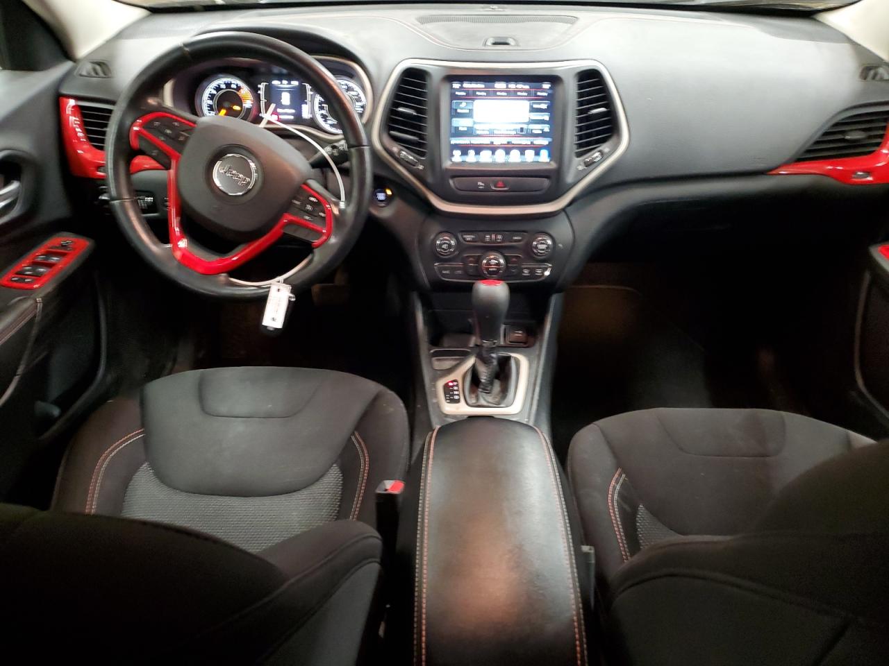 2016 Jeep Grand Cherokee - Image 8