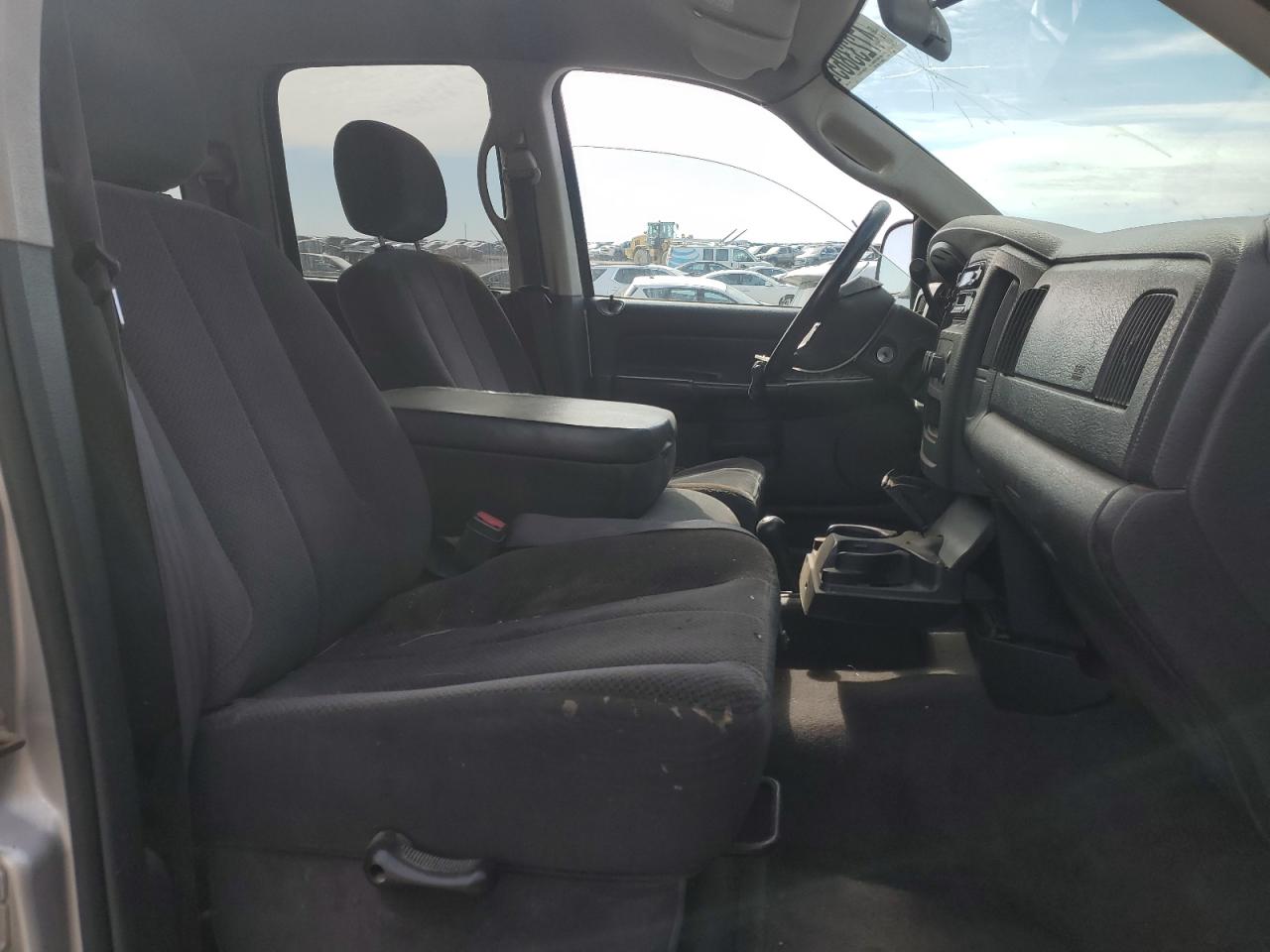 2003 Dodge RAM - Image 7