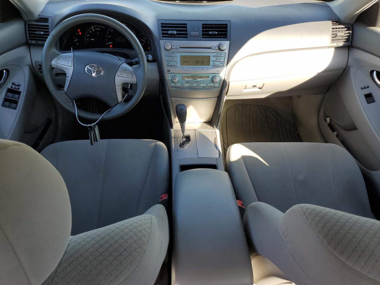 2007 Toyota Camry - Image 8