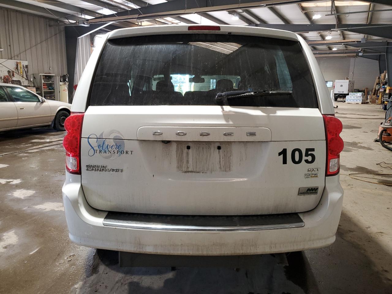 2018 Dodge Grand Caravan Sxt VIN: 2C4RDGCG3JR325696 Lot: 48356155