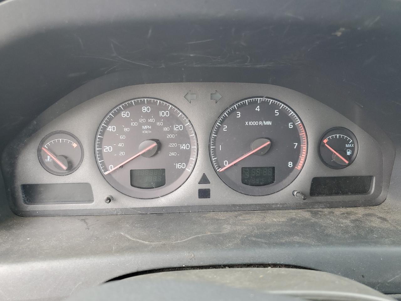 2002 Volvo S60 - Image 9