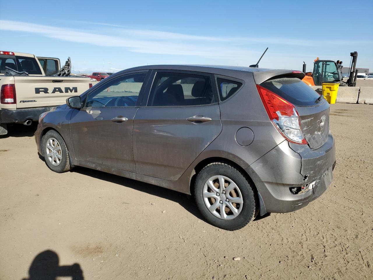 2014 Hyundai Accent - Image 2