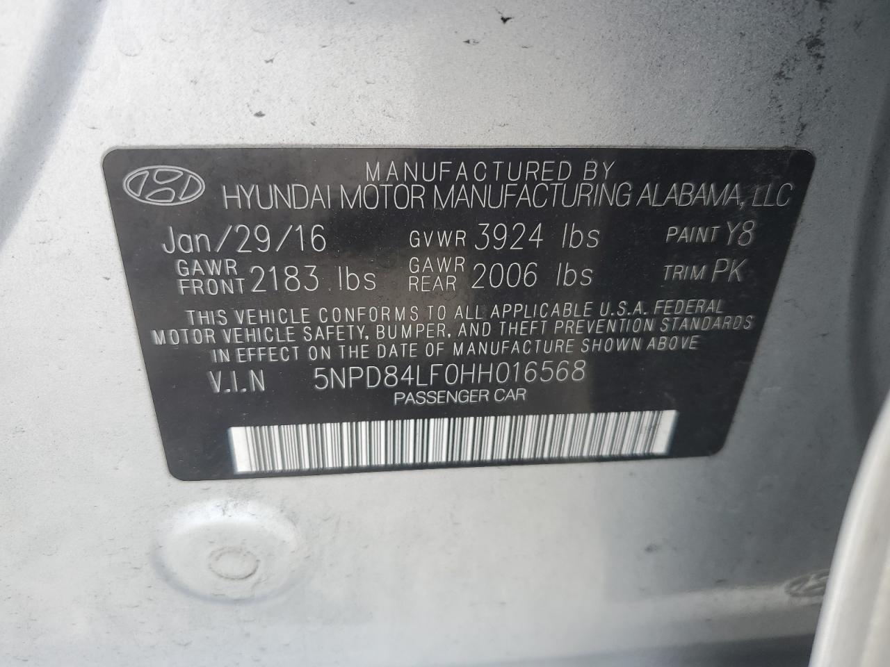 2017 Hyundai Elantra - Image 12