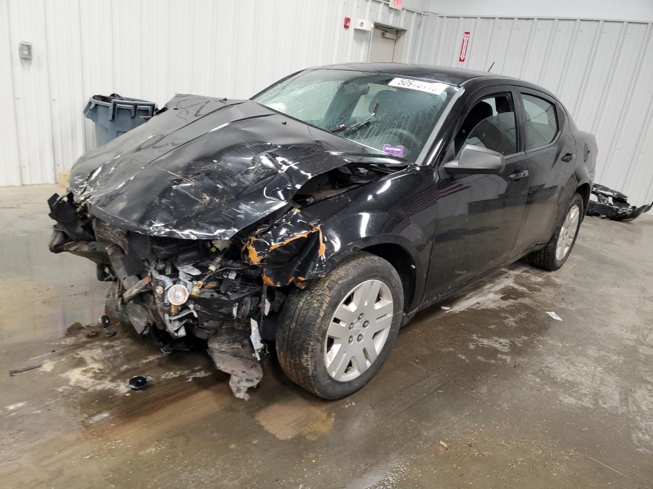 2011 Dodge Avenger Express продається в Windham, ME - Front End