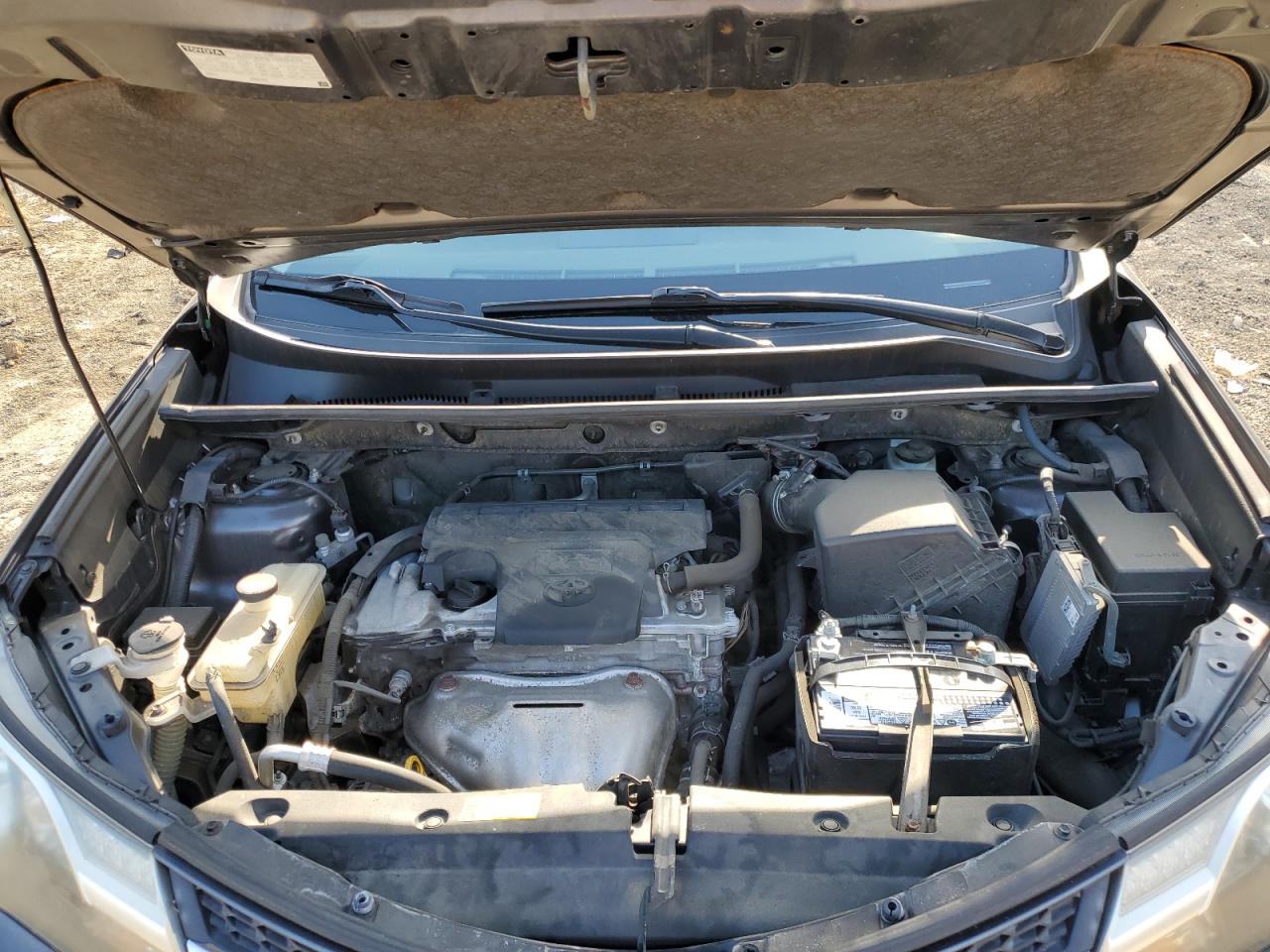 2015 Toyota RAV 4 - Image 14