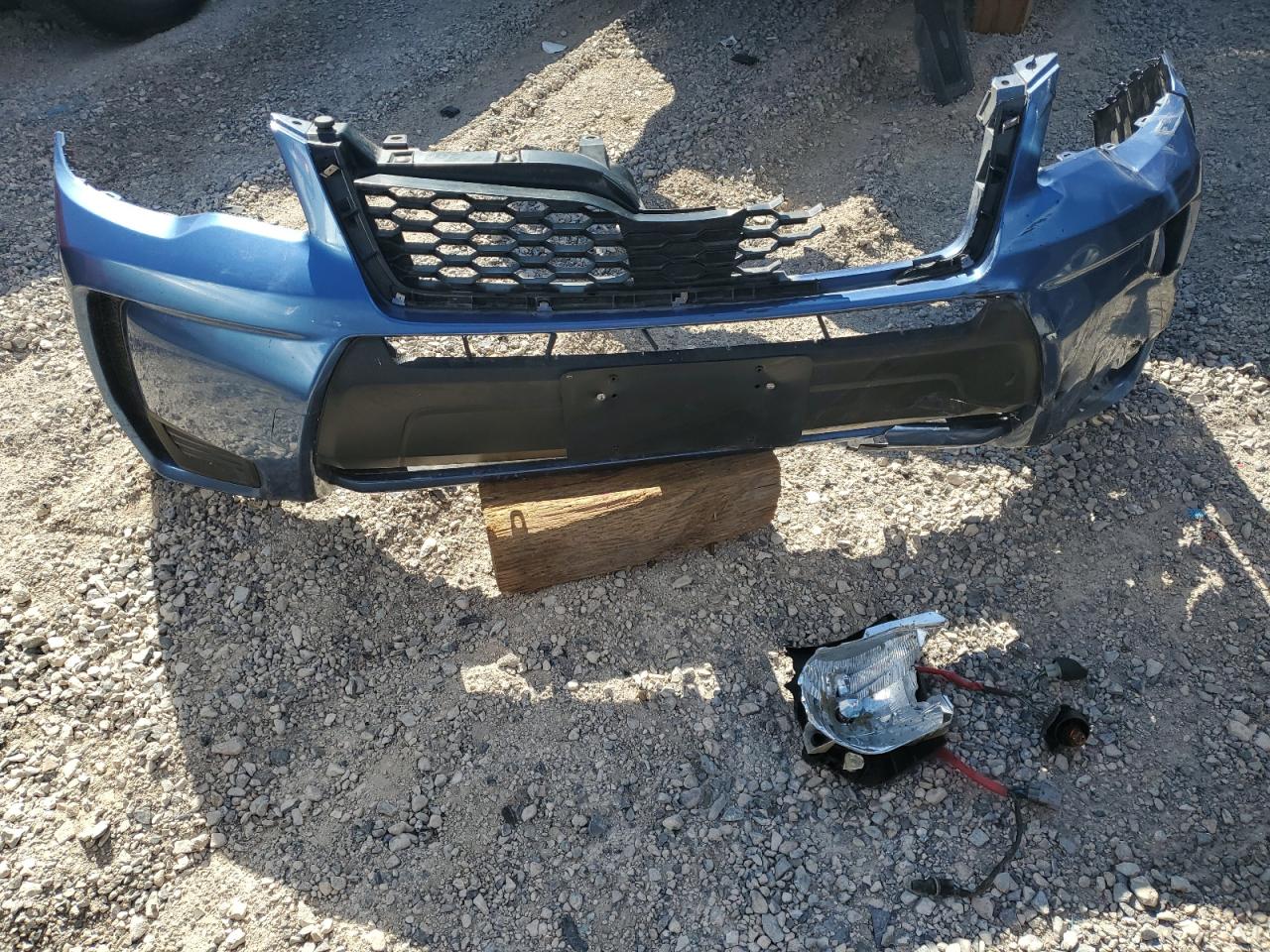 2015 Subaru Forester 2.0Xt Premium VIN: JF2SJGDC1FH823549 Lot: 46637895