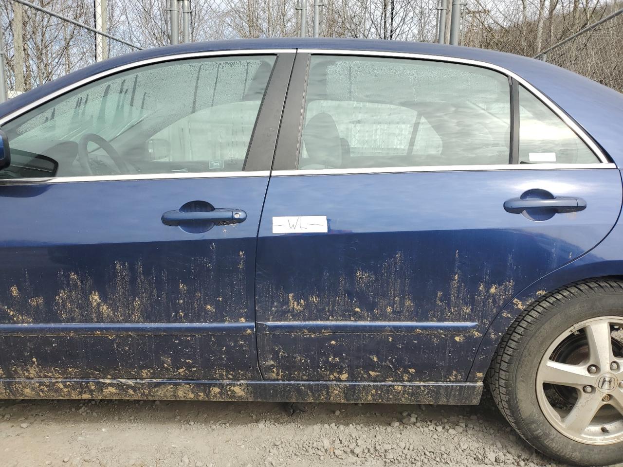 2004 Honda Accord - Image 12