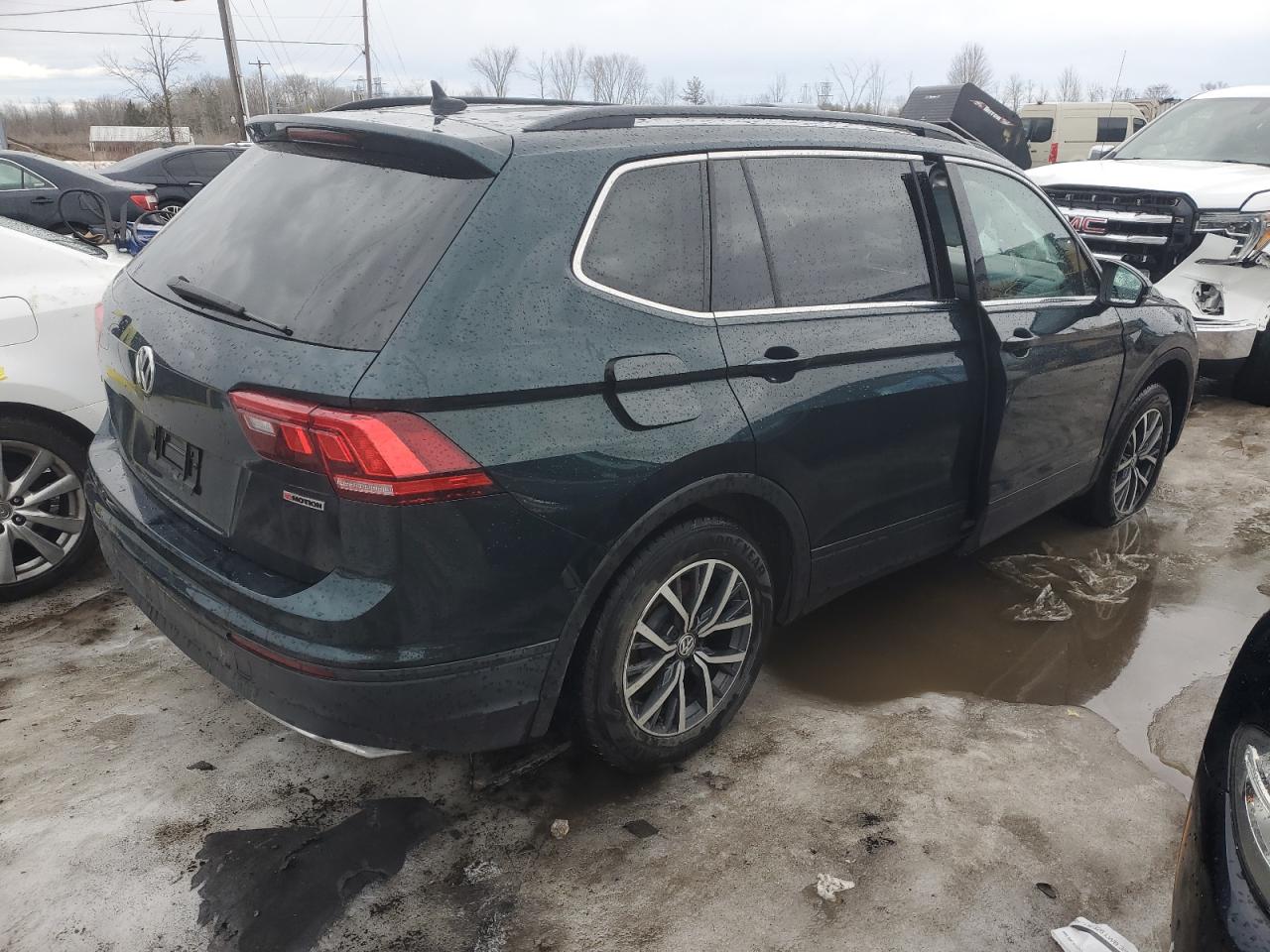 2019 Volkswagen Tiguan - Image 3