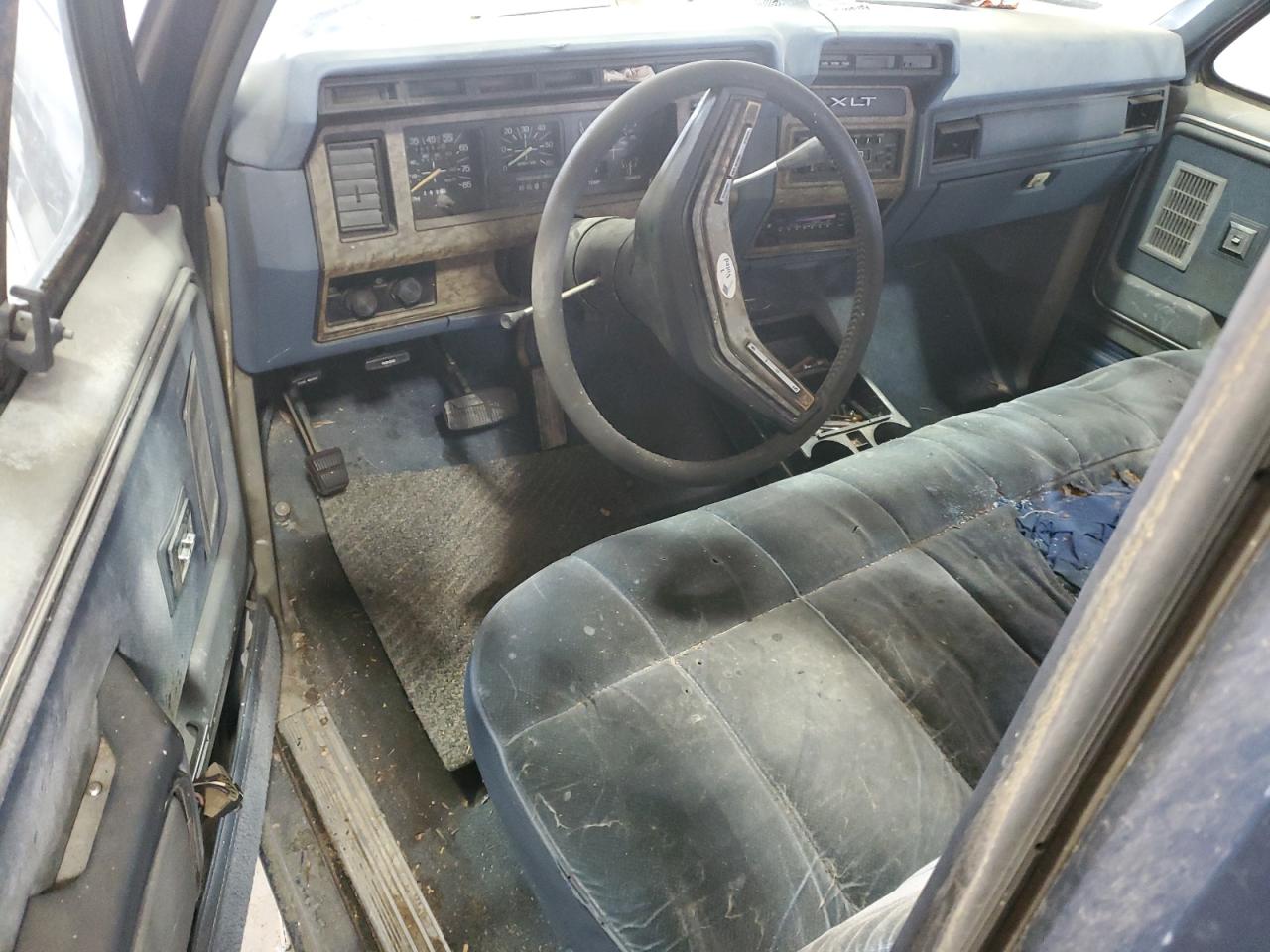 1986 Ford F150 VIN: 1FTCF15NXGNA90714 Lot: 47586065