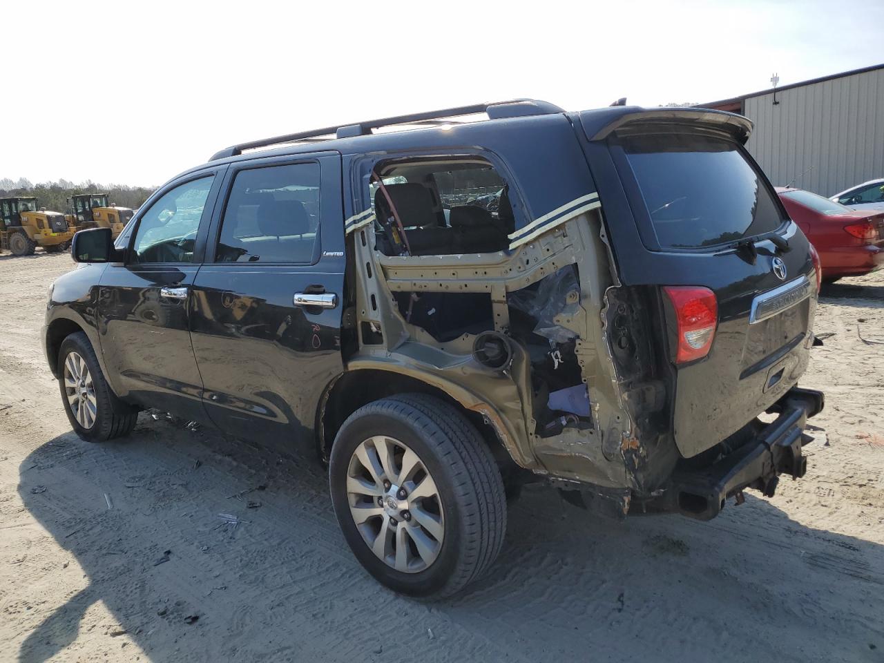2014 Toyota Sequoia - Image 2