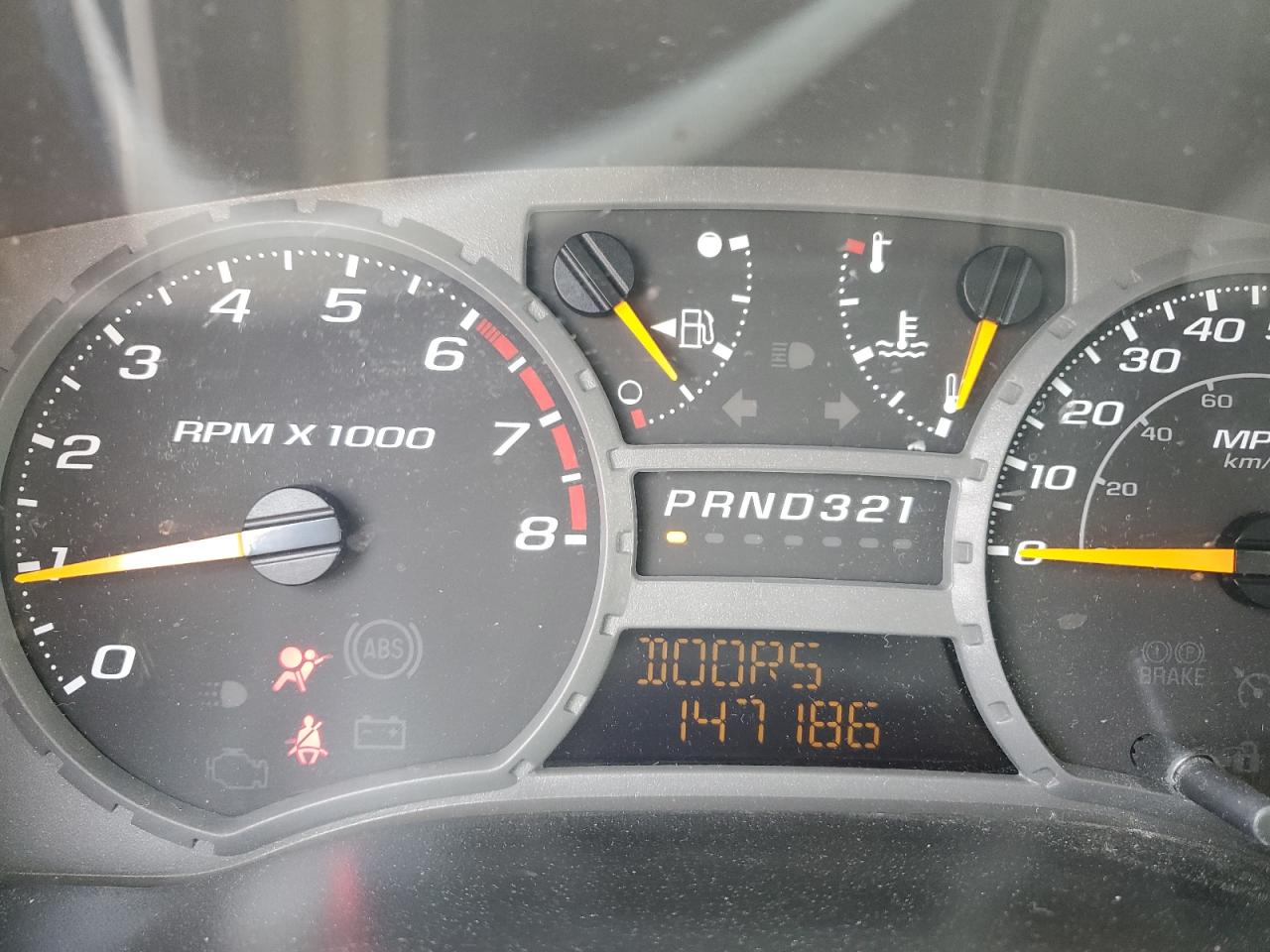 2005 Chevrolet Colorado - Image 9
