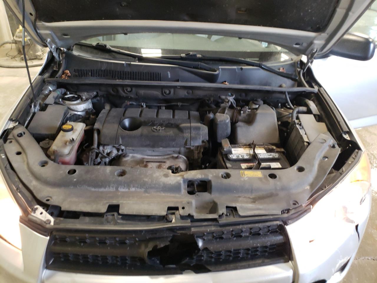 2012 Toyota RAV 4 - Image 14