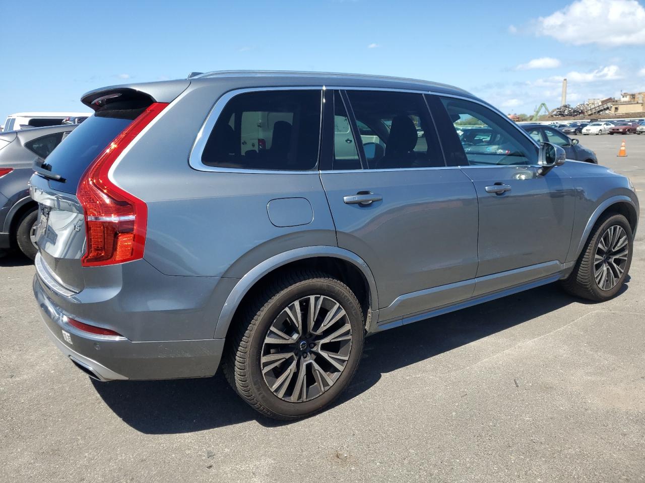 2020 Volvo XC90 - Image 3