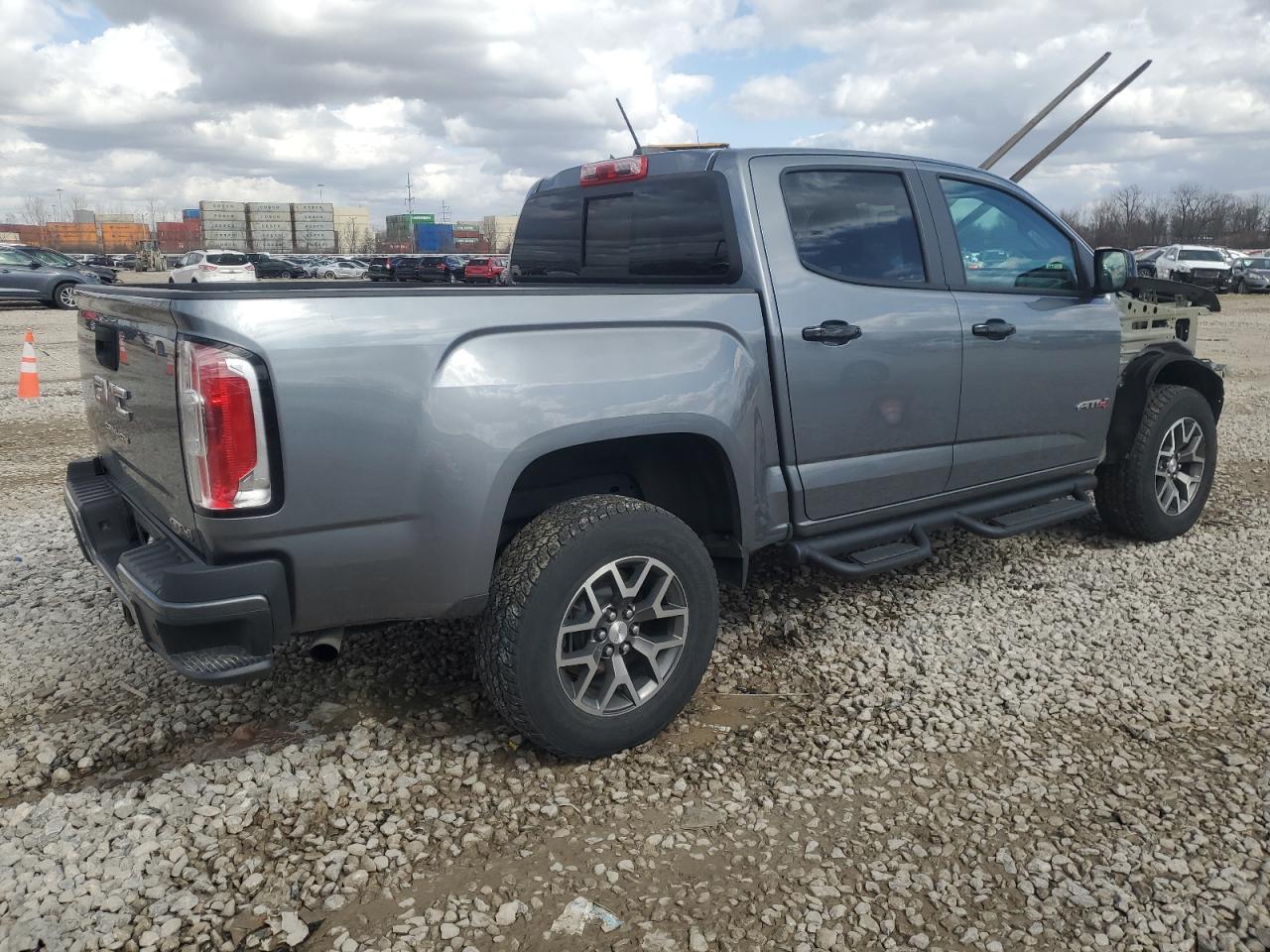 2021 GMC Canyon - Image 3