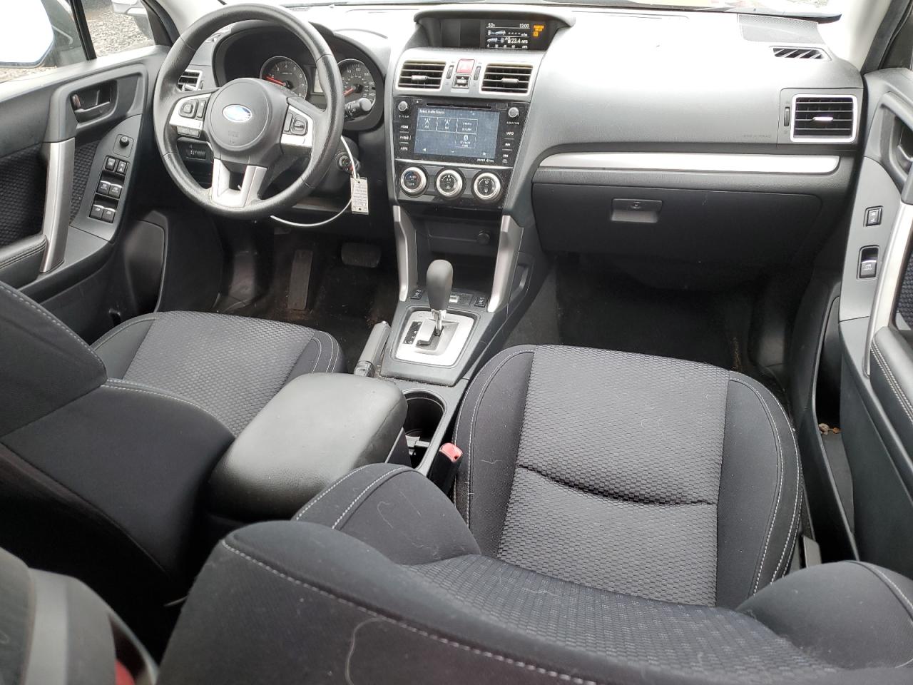 2017 Subaru Forester - Image 8