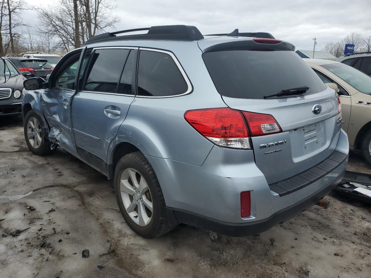 2013 Subaru Outback - Image 2