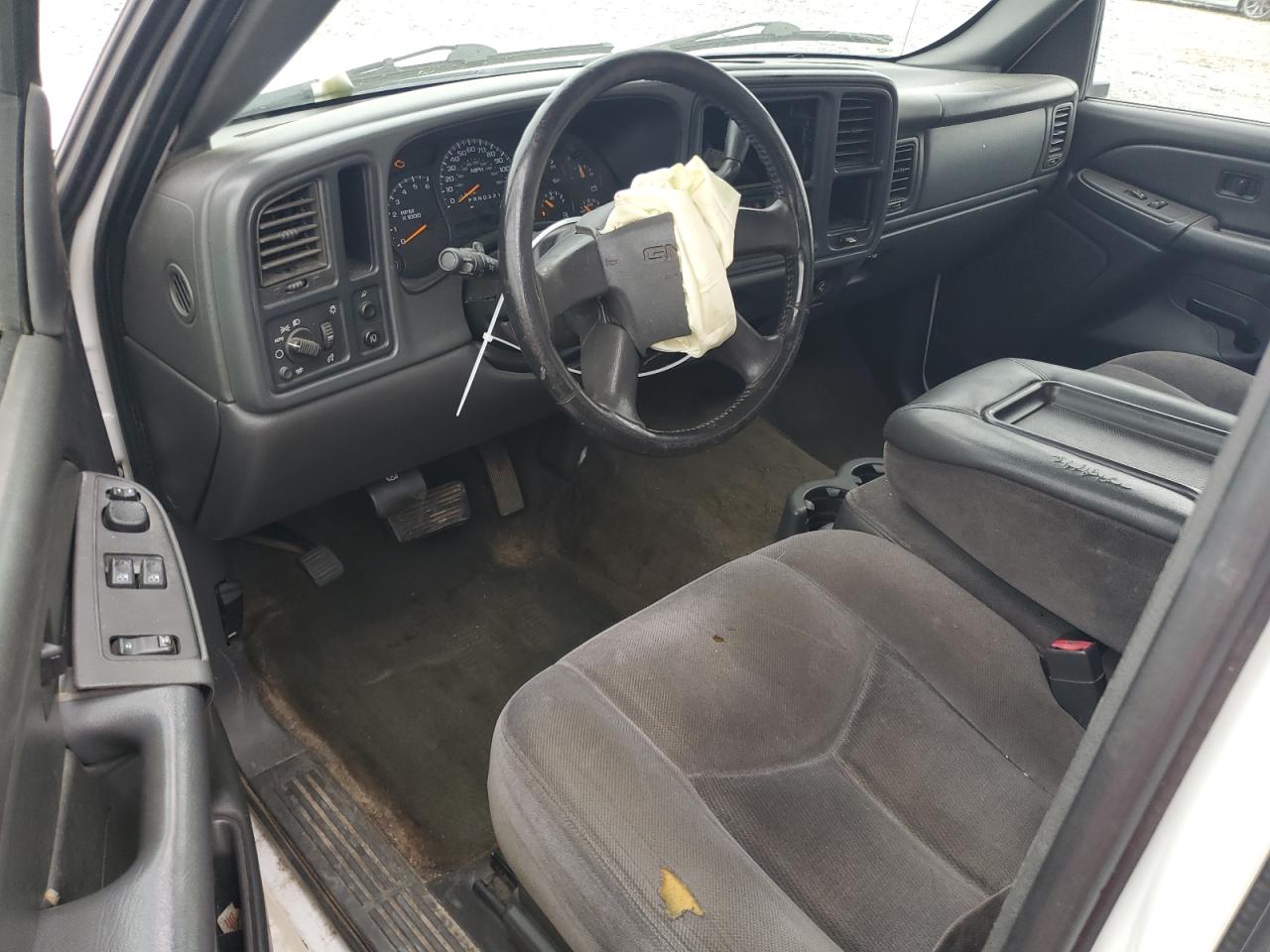 2007 GMC Sierra - Image 8