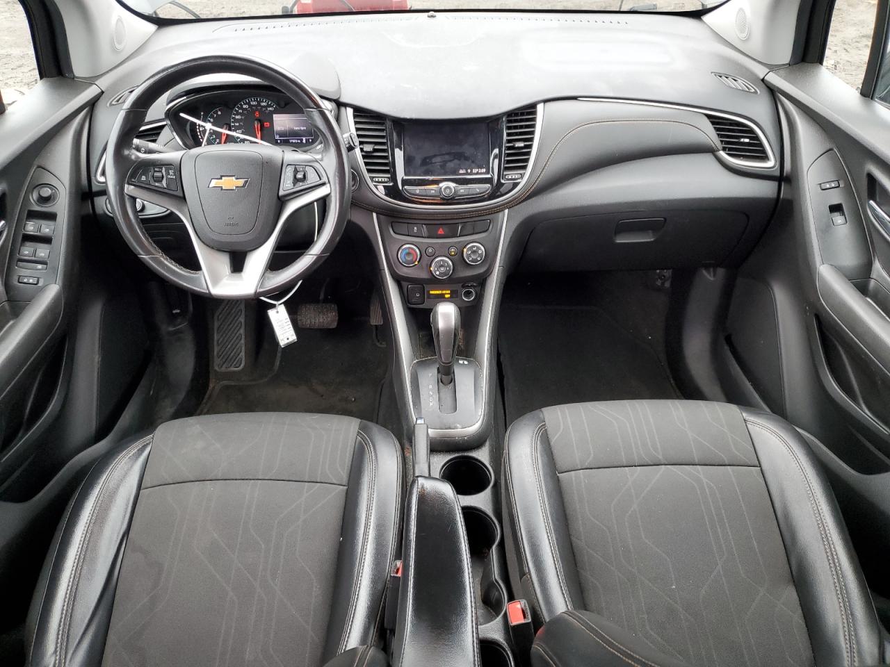 2020 Chevrolet Trax - Image 8